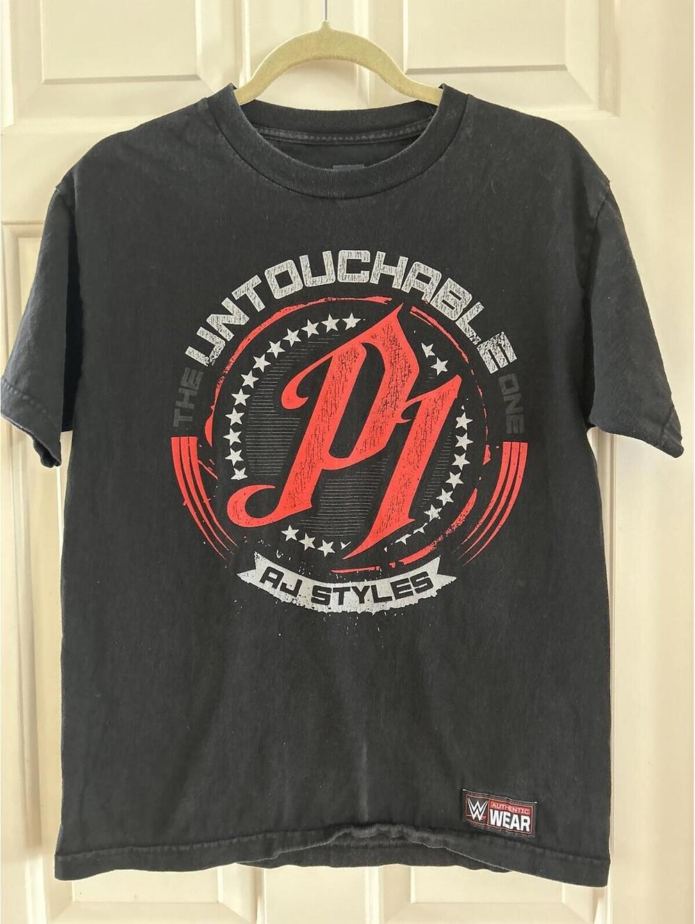 WWE AJ Styles T Shirt Mens Size Medium Untouchable Vintage